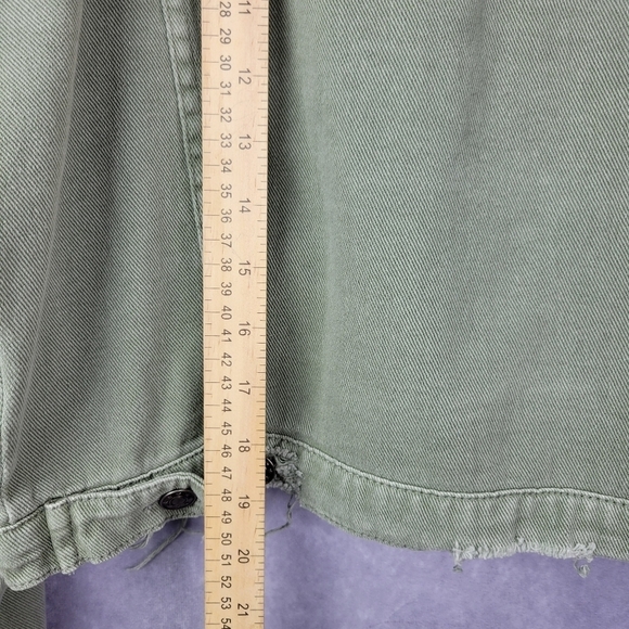 MUSTARD SEED Distressed Detail Cropped Denim Jacket with Chest Pockets Green M - Picture 8 of 12